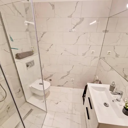 Carbona Aloe Lux * Hévíz