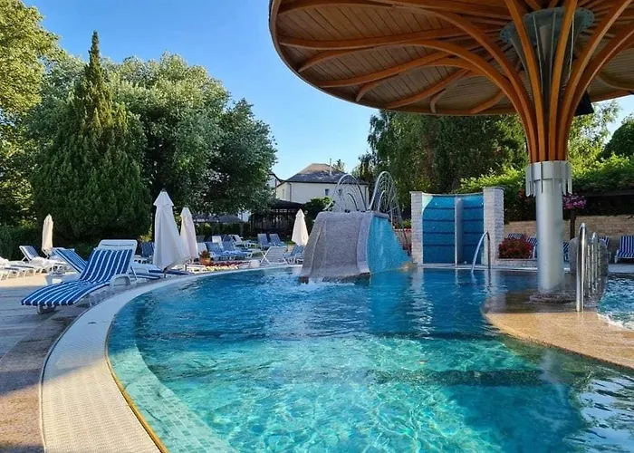 Διαμέρισμα Carbona Aloe Lux *
